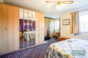 Photo 2- click for photo gallery